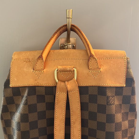 Authentic Louis Vuitton Soho Backpack Damier - Picture 6 of 16